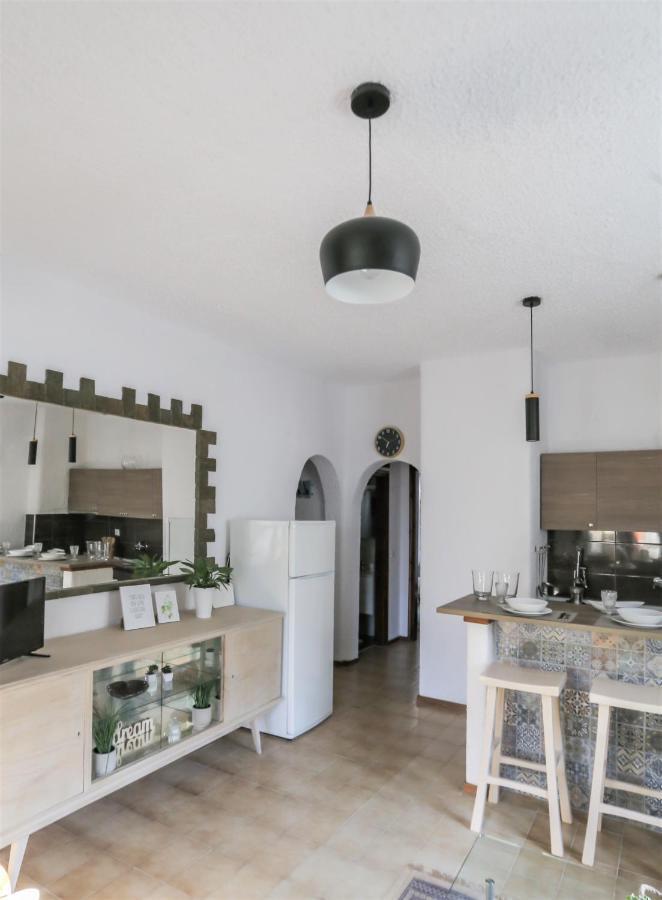 Beachfront Deluxe Apt. 페프코초리 외부 사진